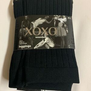 XOXO  Seamless Leggings M/L Stripes Black NWT